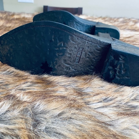 NINE WEST COWBOY BOOTS/BOOTIES - Picture 5 of 8